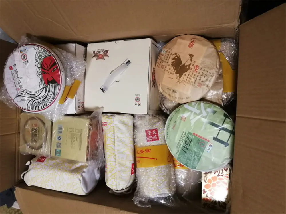 秦皇岛回收中茶普洱茶2017年生茶熟茶图3